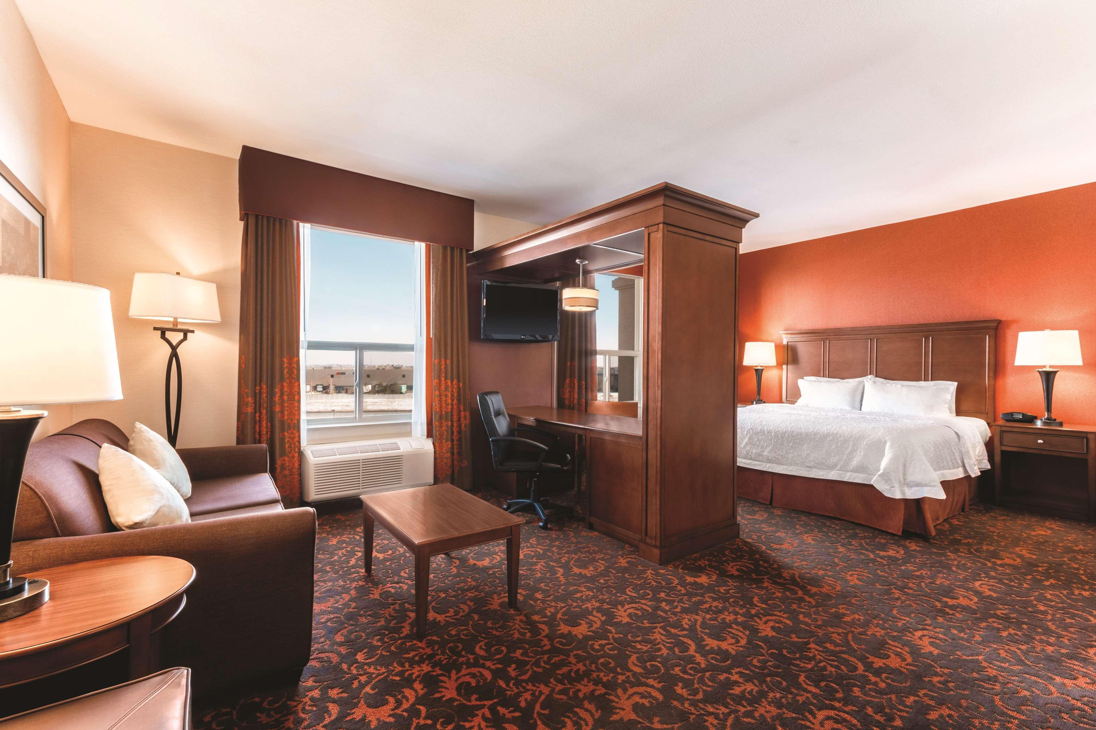 Hampton Inn By Hilton Edmonton South מראה חיצוני תמונה