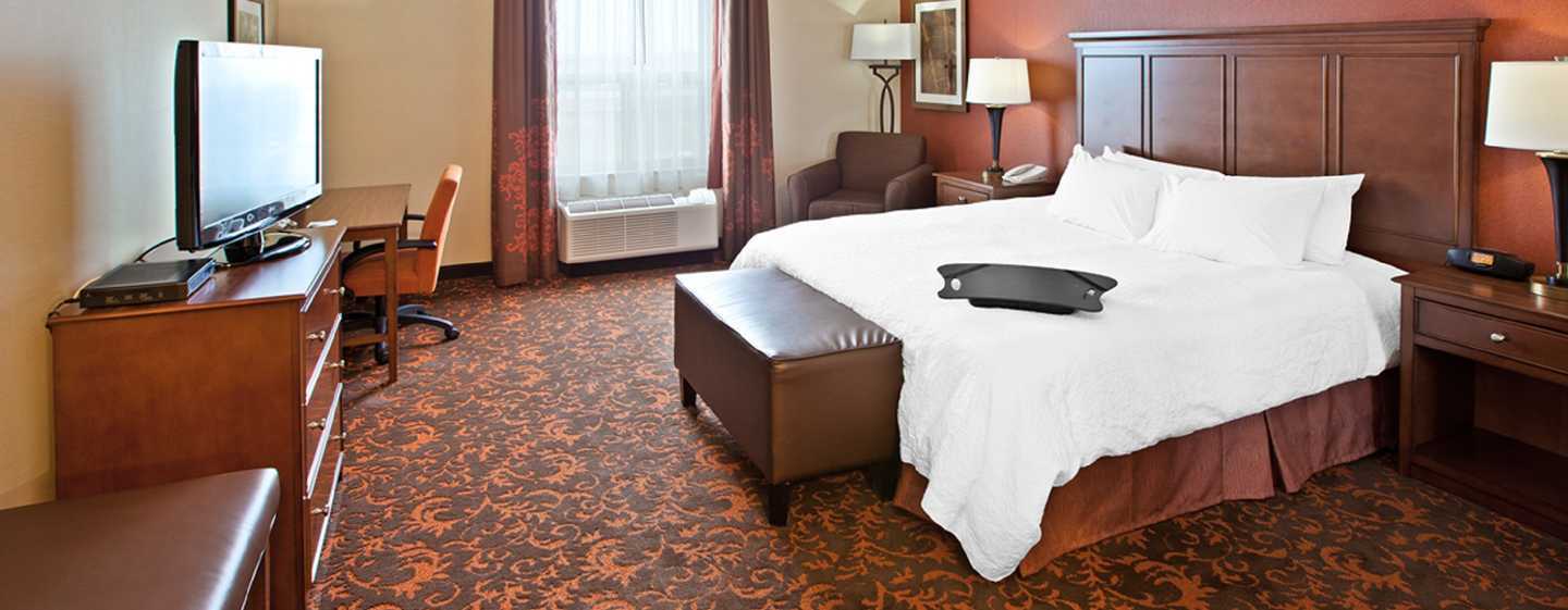 Hampton Inn By Hilton Edmonton South מראה חיצוני תמונה